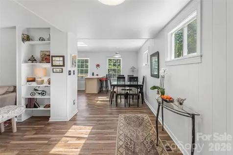 19 Wilburn Road Asheville NC 28806