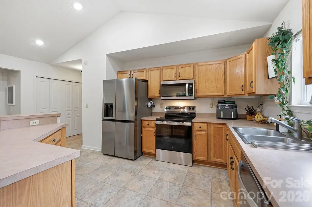 51 Sunview Circle Arden NC 28704