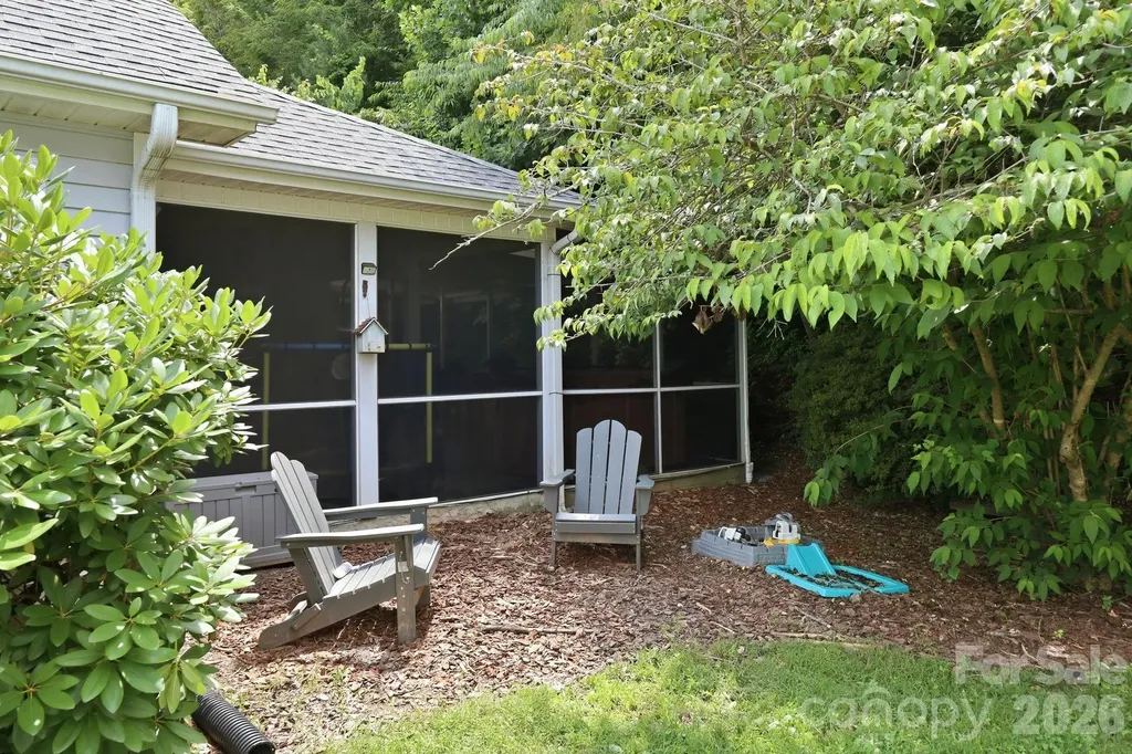 51 Sunview Circle Arden NC 28704