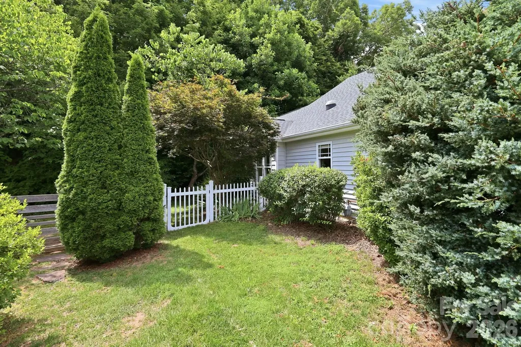 51 Sunview Circle Arden NC 28704