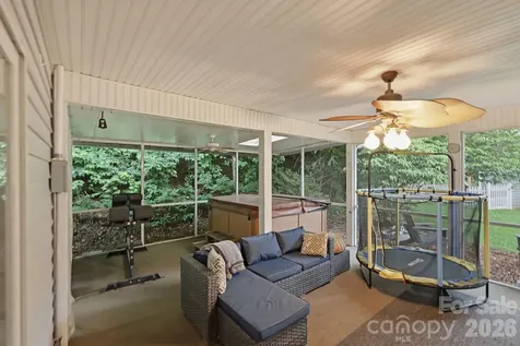 51 Sunview Circle Arden NC 28704