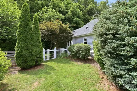 51 Sunview Circle Arden NC 28704