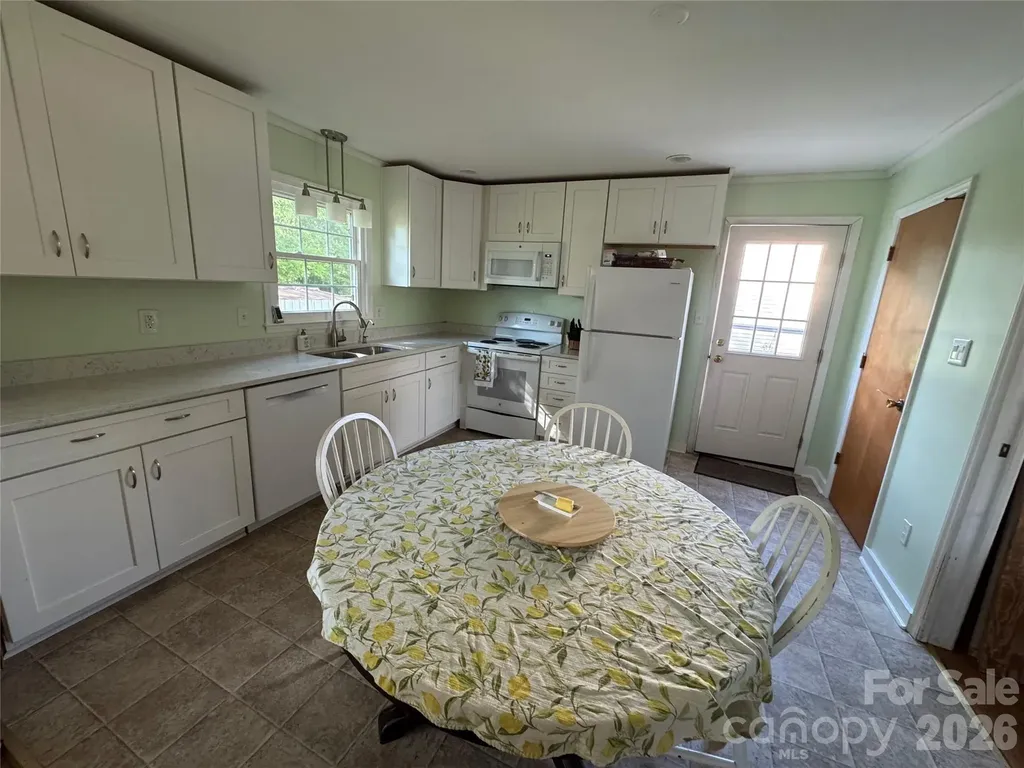 7644 Bramblewood Drive Charlotte NC 28217