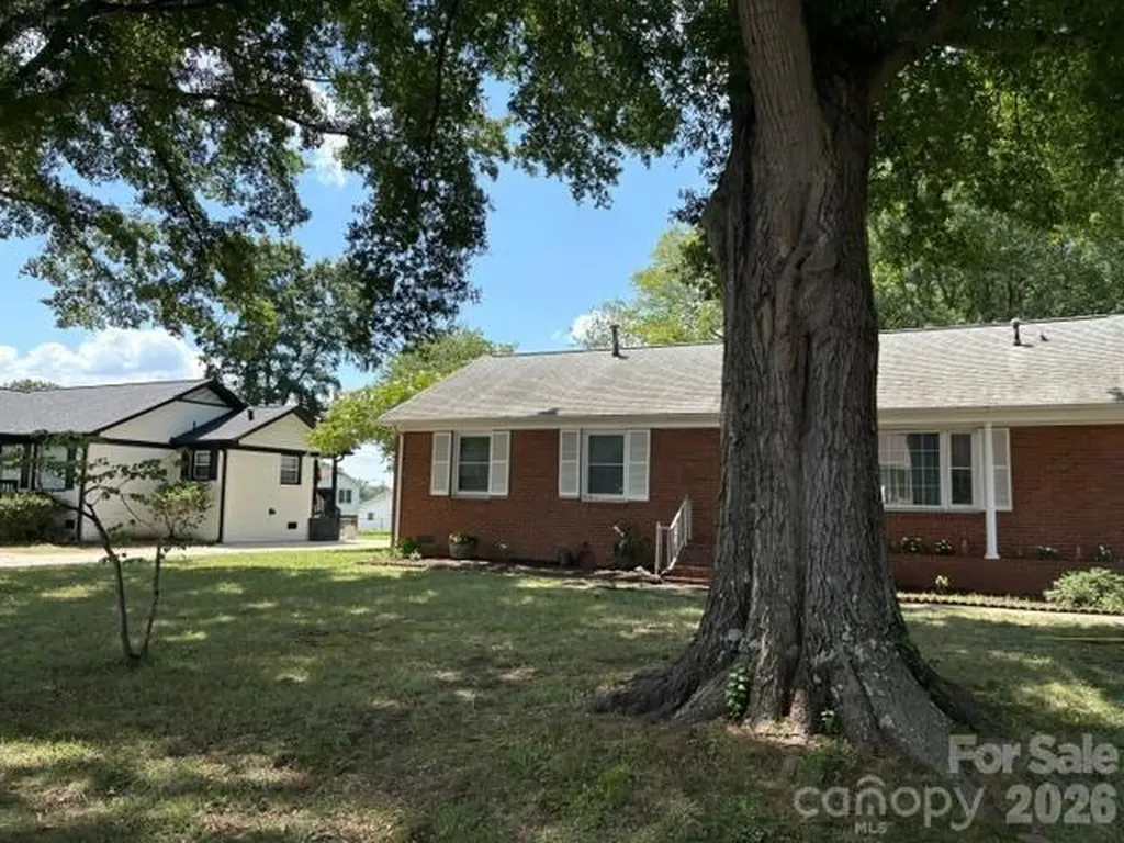 7644 Bramblewood Drive Charlotte NC 28217