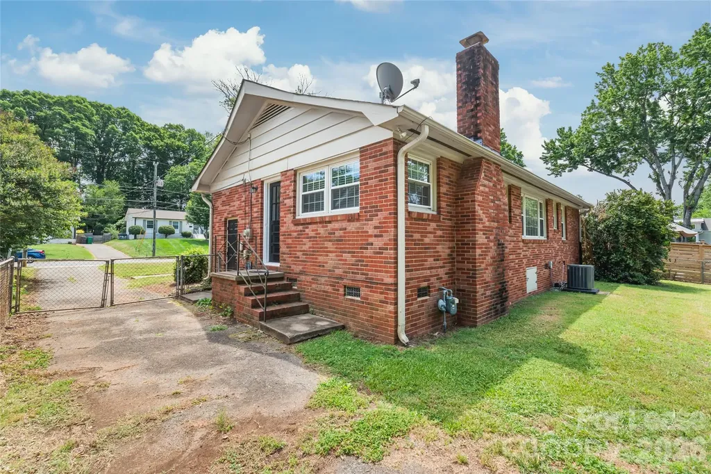 6338 Montpelier Road Charlotte NC 28210