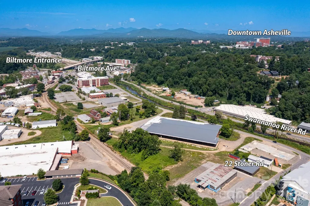 22 Stoner Road Asheville NC 28803