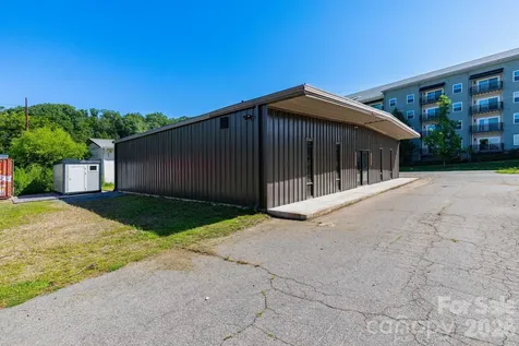 22 Stoner Road Asheville NC 28803