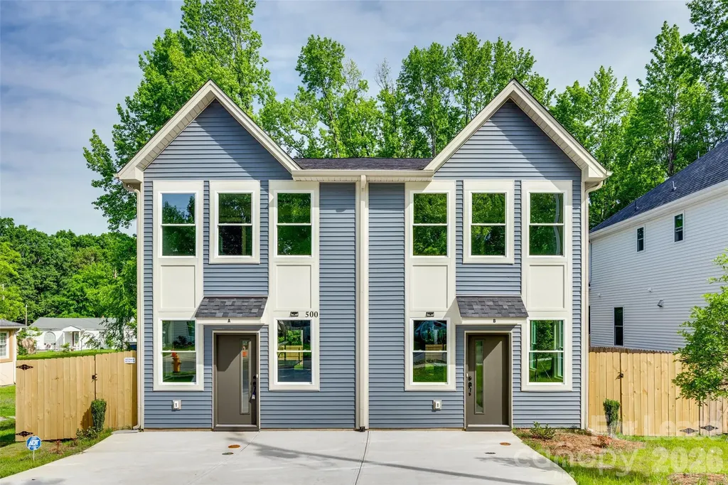 500 Dawn Circle Charlotte NC 28213