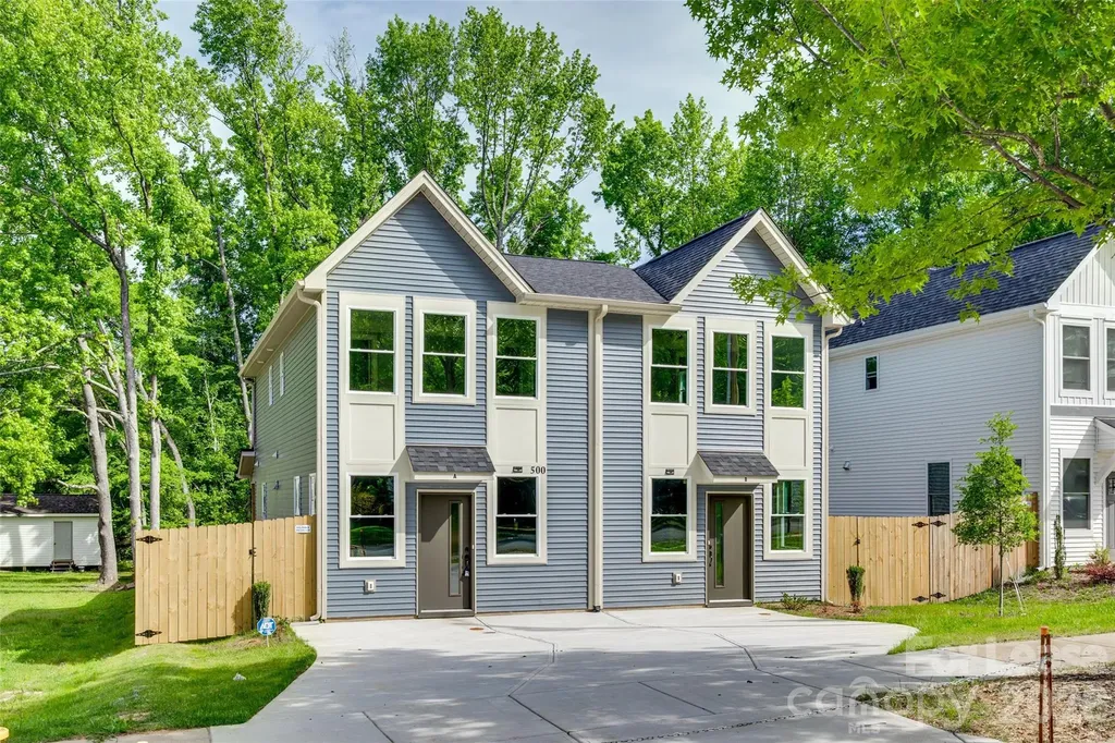 500 Dawn Circle Charlotte NC 28213