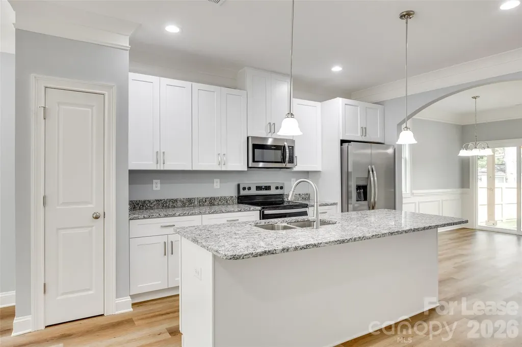 500 Dawn Circle Charlotte NC 28213