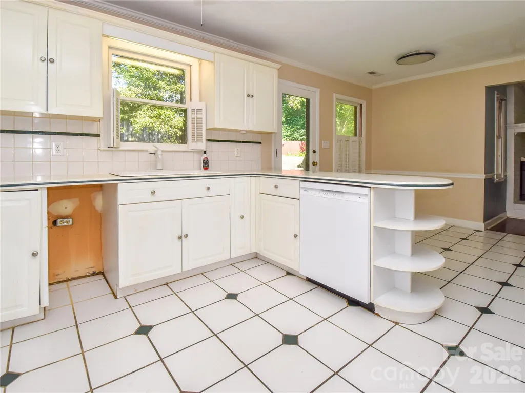 792 Reaford Road Winston Salem NC 27104
