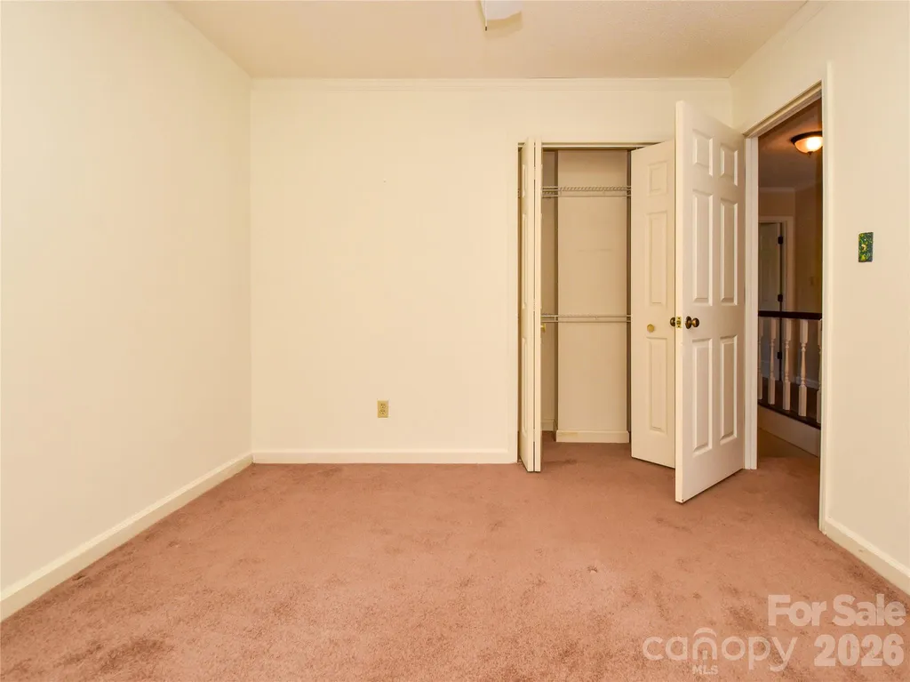 792 Reaford Road Winston Salem NC 27104