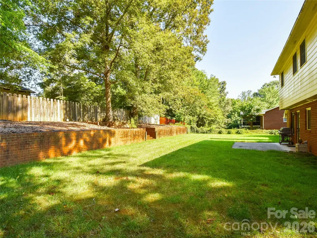 792 Reaford Road Winston Salem NC 27104