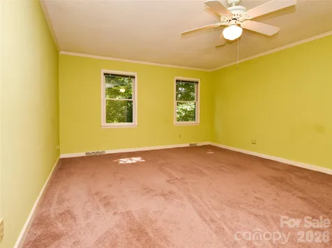 792 Reaford Road Winston Salem NC 27104