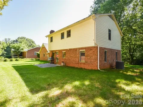 792 Reaford Road Winston Salem NC 27104