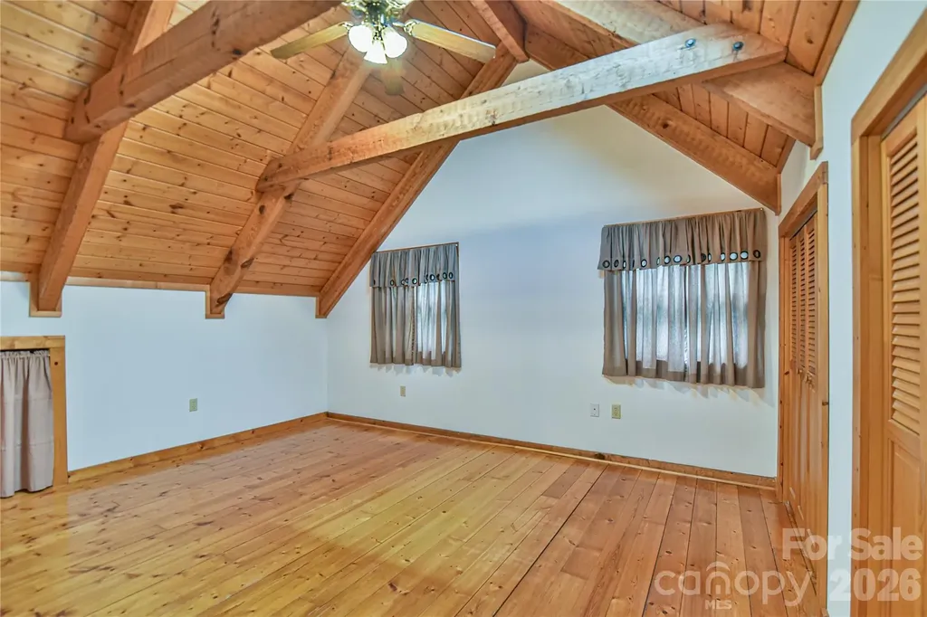 896 Aiken Road Asheville NC 28804