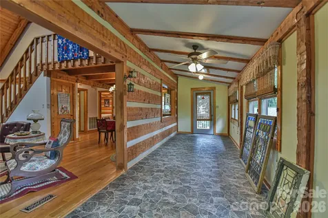 896 Aiken Road Asheville NC 28804