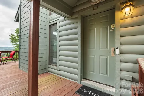 218 Slope View Drive Sugar Mountain NC 28604