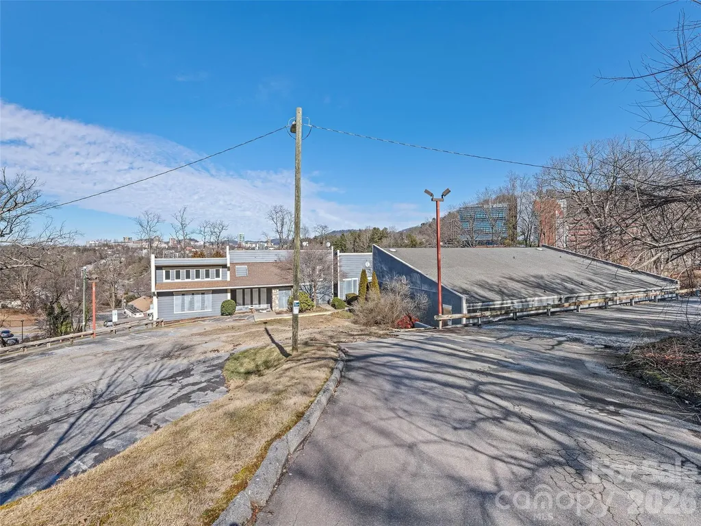 131 Mcdowell Street Asheville NC 28801