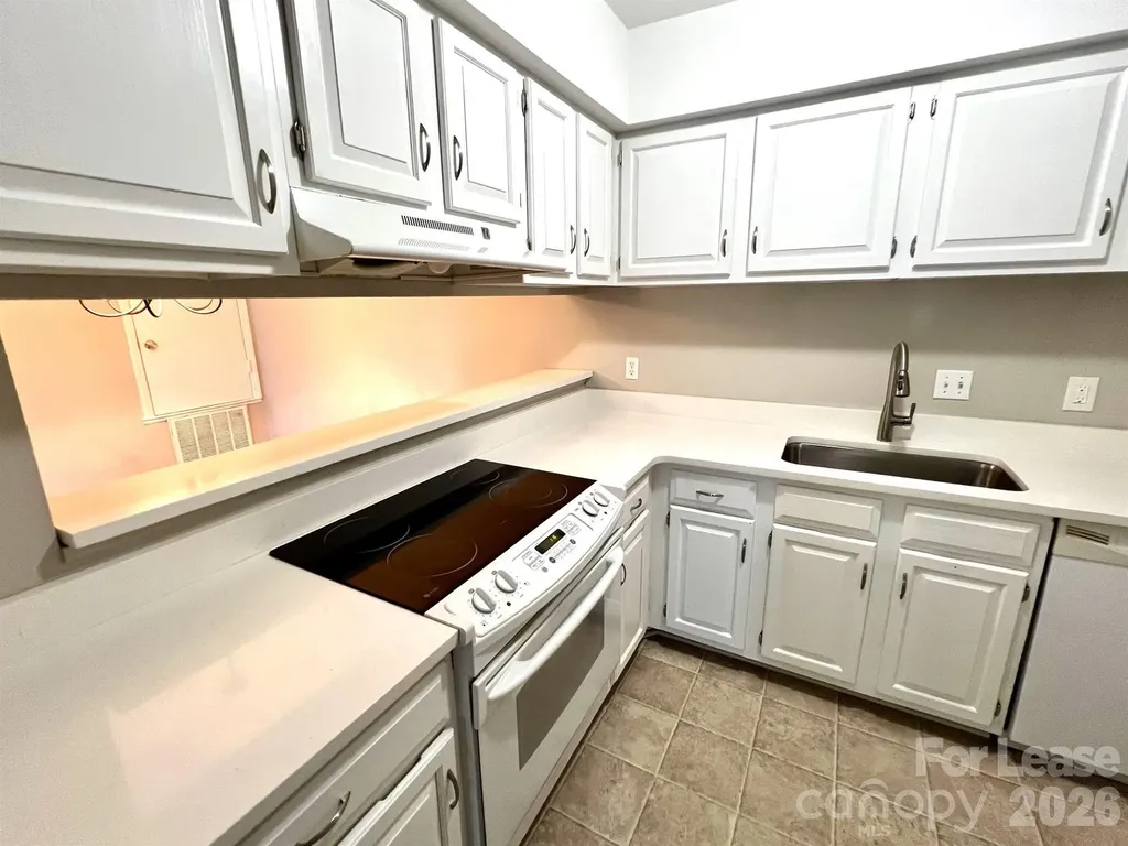 1600 Sharon Road W Charlotte NC 28210