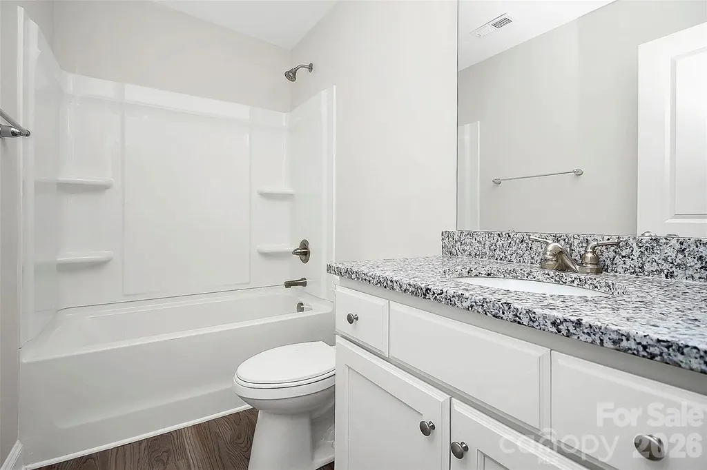 2595 Henry Falls Drive Hickory NC 28602