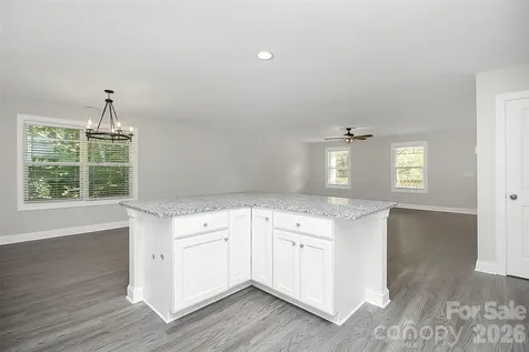 2595 Henry Falls Drive Hickory NC 28602