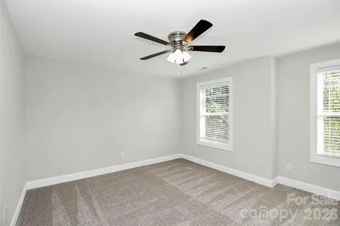 2595 Henry Falls Drive Hickory NC 28602