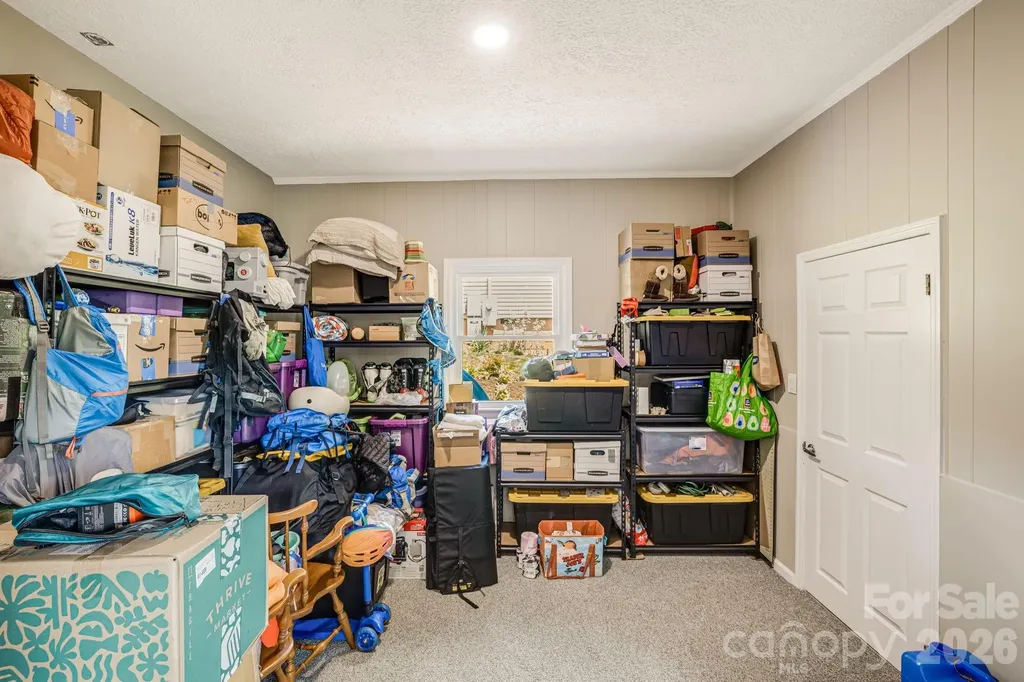 5 Hillview Road Asheville NC 28805