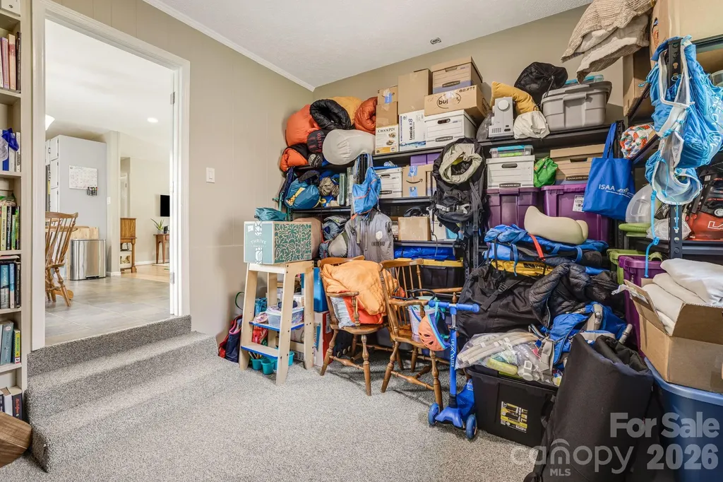 5 Hillview Road Asheville NC 28805