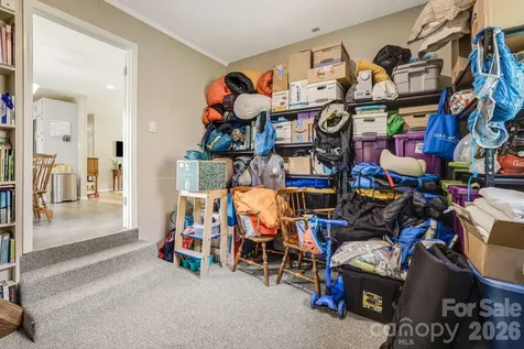 5 Hillview Road Asheville NC 28805