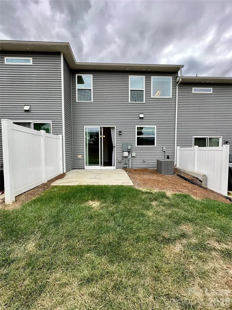 5840 Clan Maclaine Drive Charlotte NC 28278
