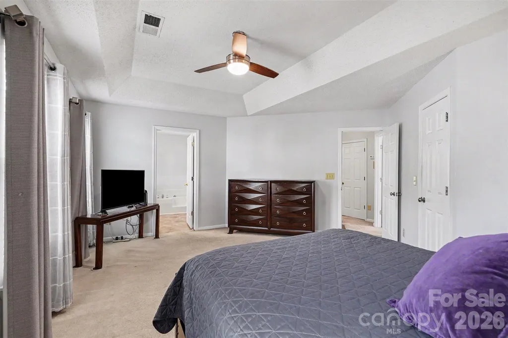 9224 Ligon Court Charlotte NC 28213