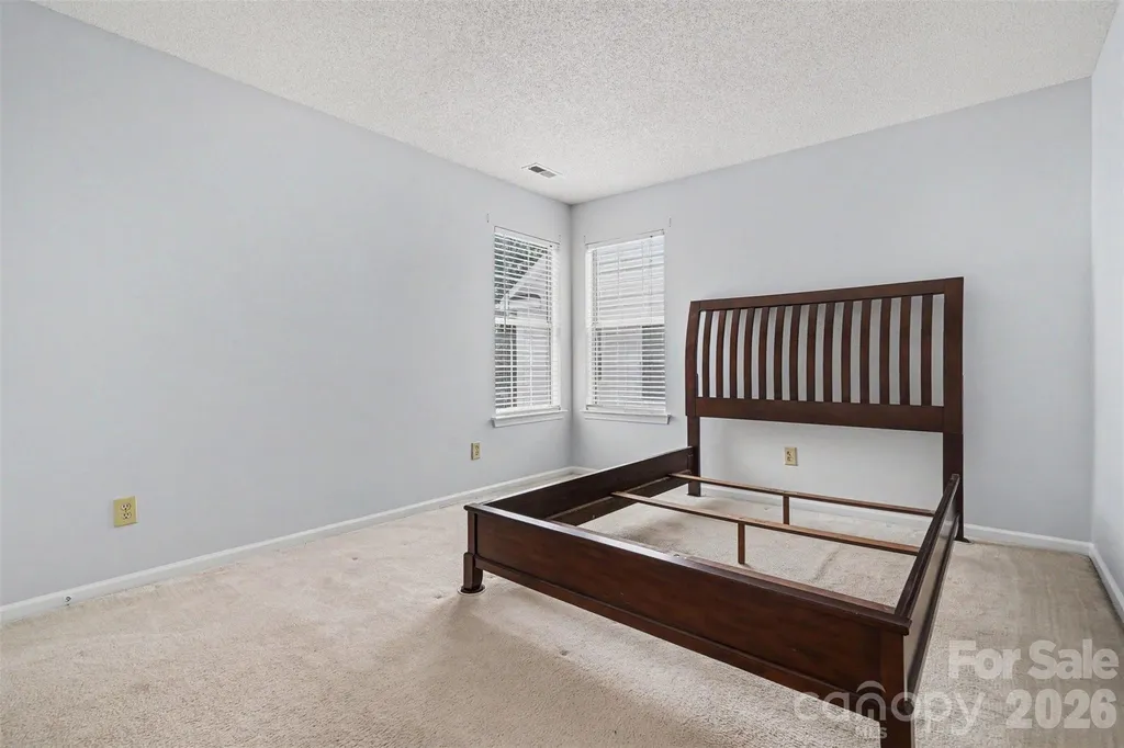 9224 Ligon Court Charlotte NC 28213
