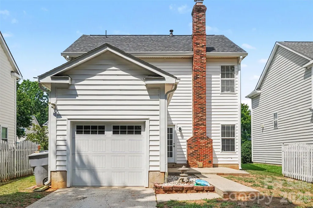 9224 Ligon Court Charlotte NC 28213