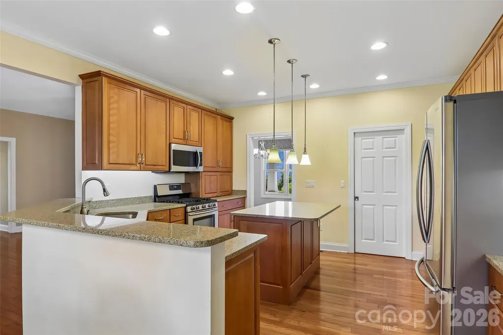 959 Silverglen Way Hendersonville NC 28792