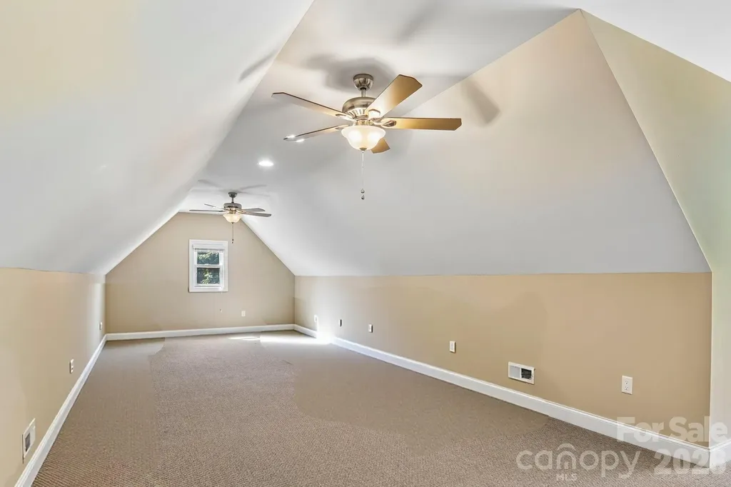 959 Silverglen Way Hendersonville NC 28792