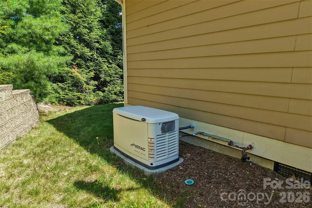 959 Silverglen Way Hendersonville NC 28792