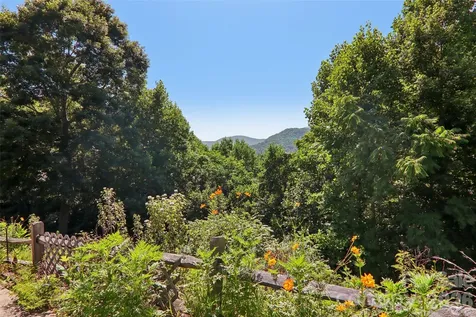 959 Silverglen Way Hendersonville NC 28792