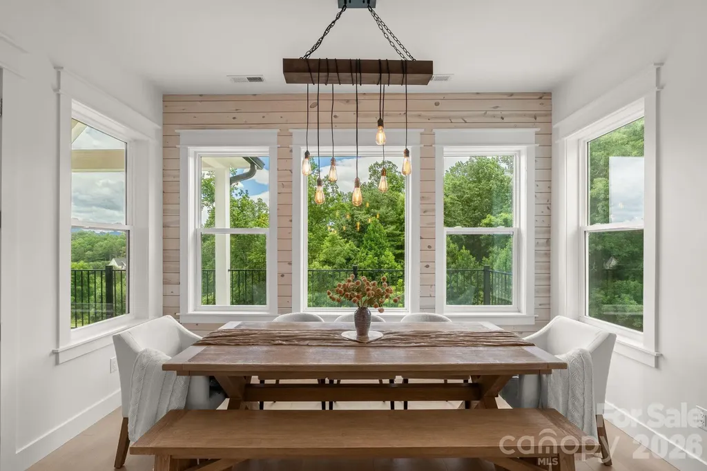 7 Temujin Drive Leicester NC 28748
