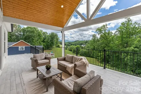 7 Temujin Drive Leicester NC 28748