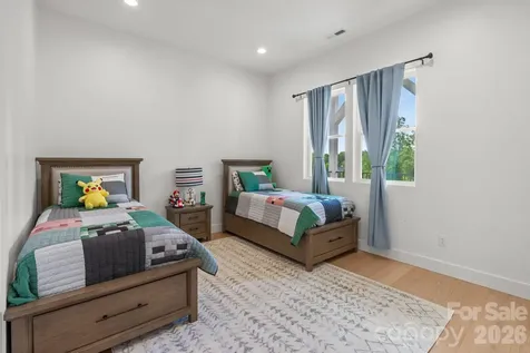 7 Temujin Drive Leicester NC 28748