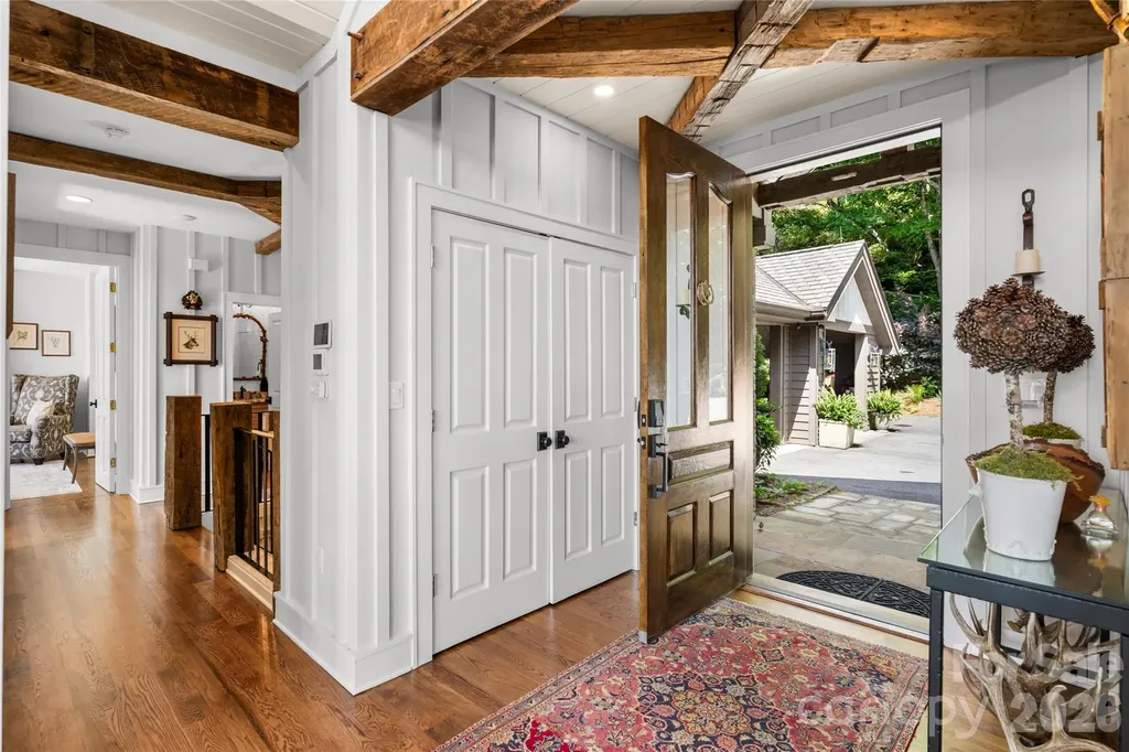100 Meadow Ridge Drive Lake Toxaway NC 28747