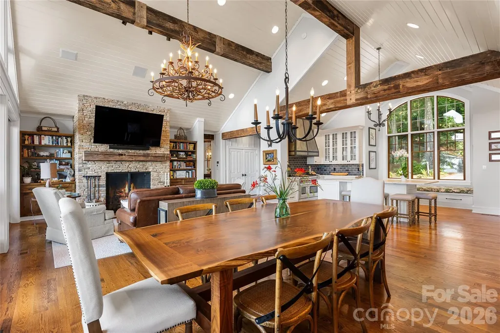 100 Meadow Ridge Drive Lake Toxaway NC 28747