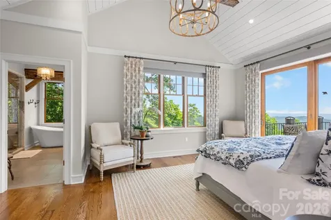 100 Meadow Ridge Drive Lake Toxaway NC 28747