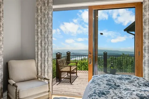 100 Meadow Ridge Drive Lake Toxaway NC 28747