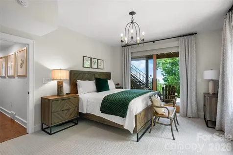 100 Meadow Ridge Drive Lake Toxaway NC 28747