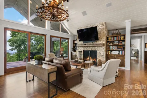 100 Meadow Ridge Drive Lake Toxaway NC 28747