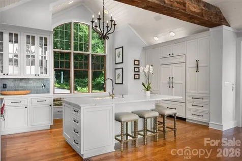 100 Meadow Ridge Drive Lake Toxaway NC 28747