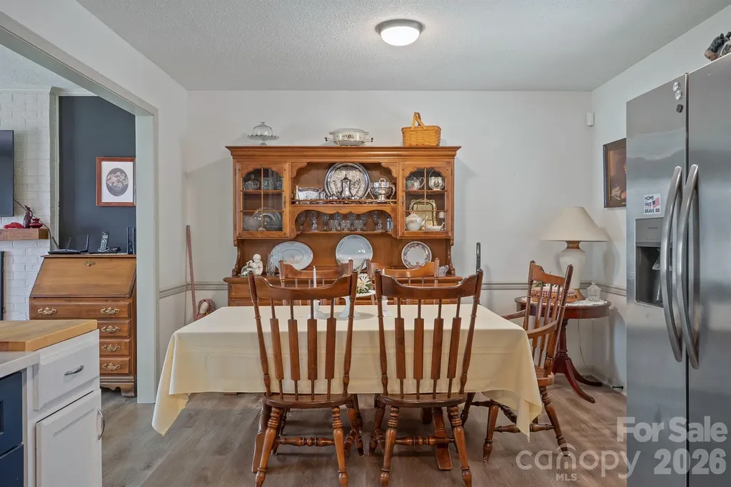 1504 2nd Street NE Conover NC 28613