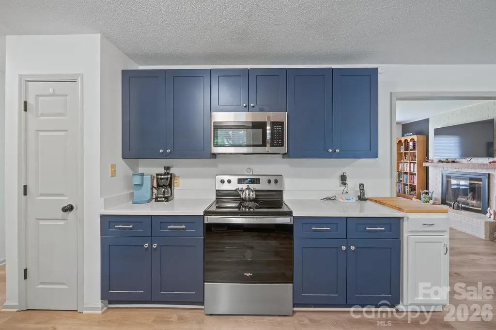1504 2nd Street NE Conover NC 28613